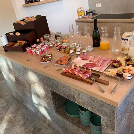 B&B Elzartwinning Hasselt Eksteriør bilde